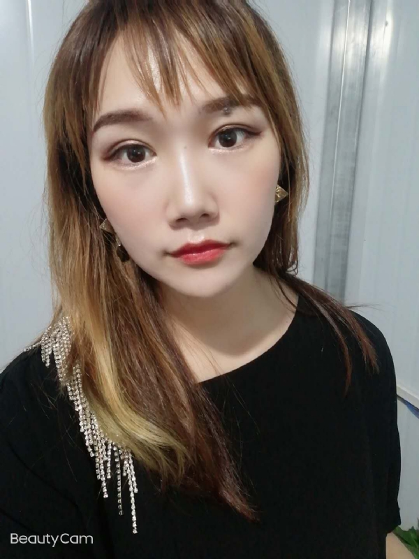 艾薇的第四张照片--西安相亲服务中心