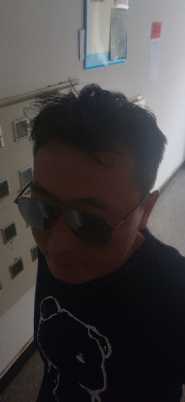 长腿欧巴的第一张照片--西安相亲服务中心