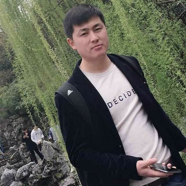 王誉翔的第二张照片--西安相亲服务中心