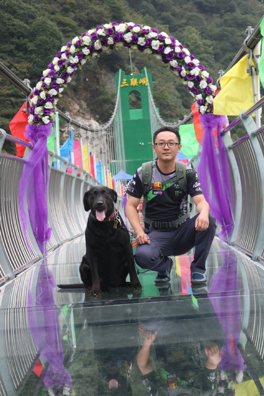 离人的第一张照片--西安相亲服务中心