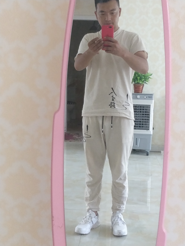 一天一根烟的第一张照片--西安相亲服务中心