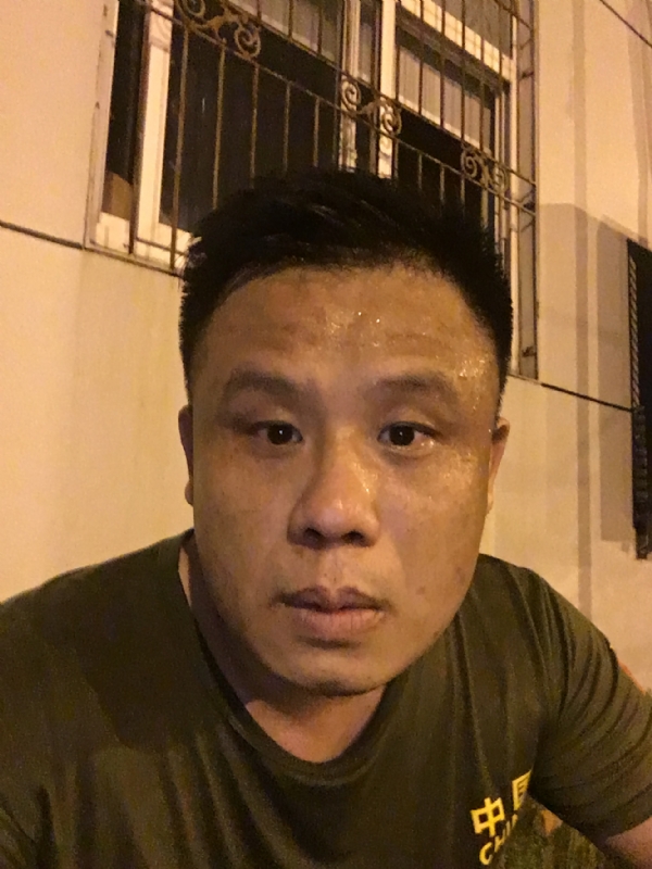 James2020的第一张照片--西安相亲服务中心