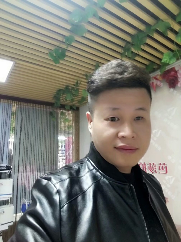 萧郎的第一张照片--西安相亲服务中心