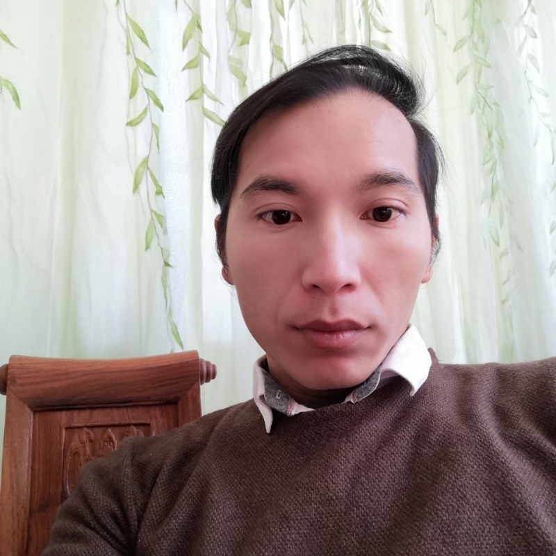 蛮子的第一张照片--西安相亲服务中心