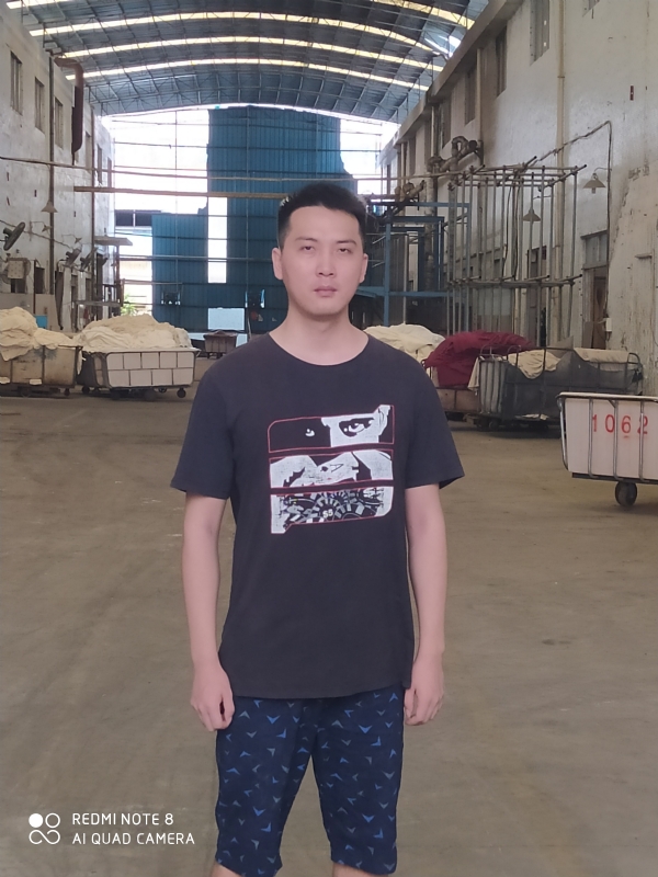 六月雨的第一张照片--西安相亲服务中心