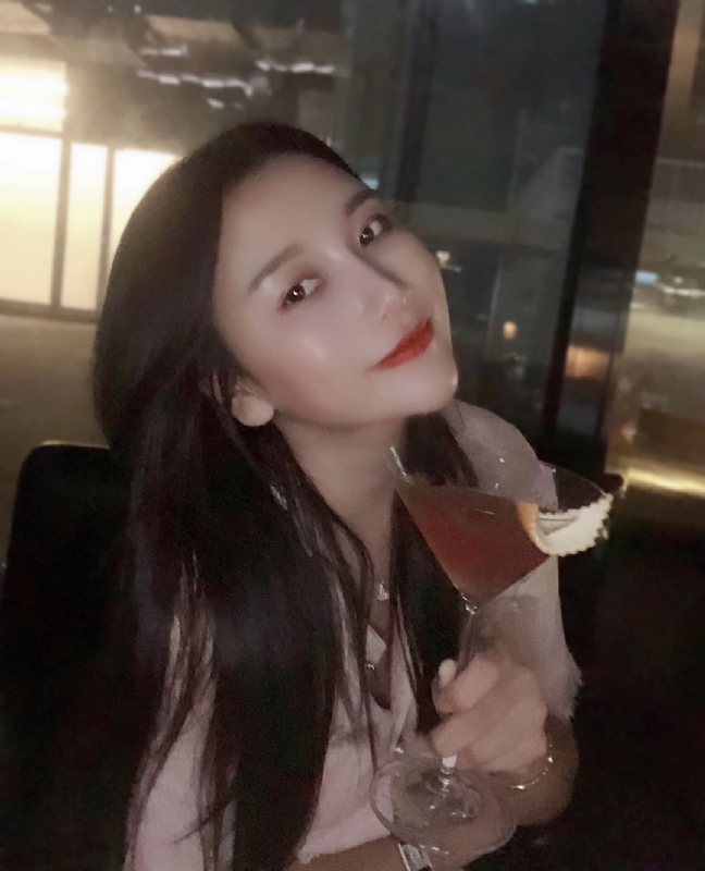 嫣然的第一张照片--西安相亲服务中心