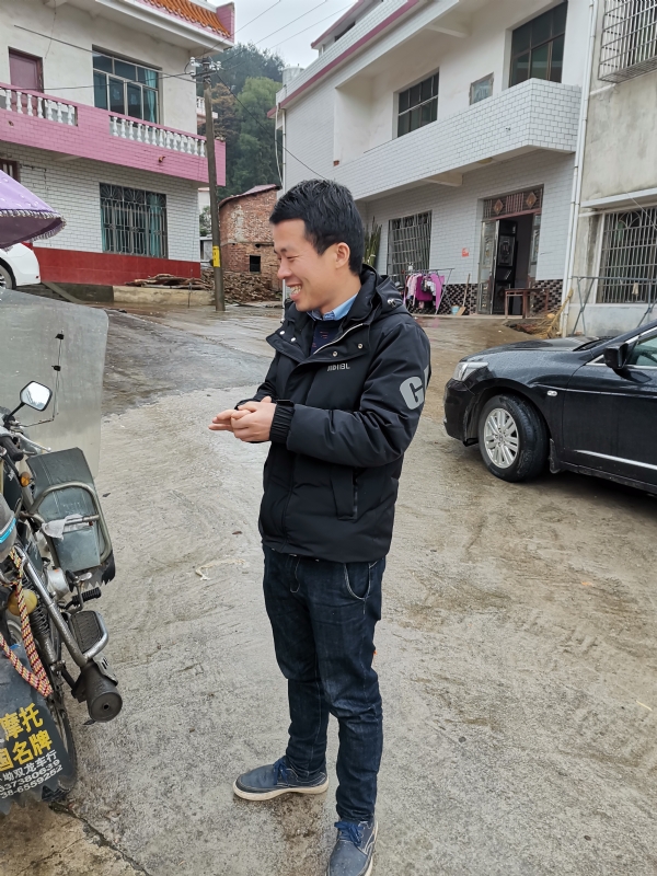 幸运遇见你的第一张照片--西安相亲服务中心