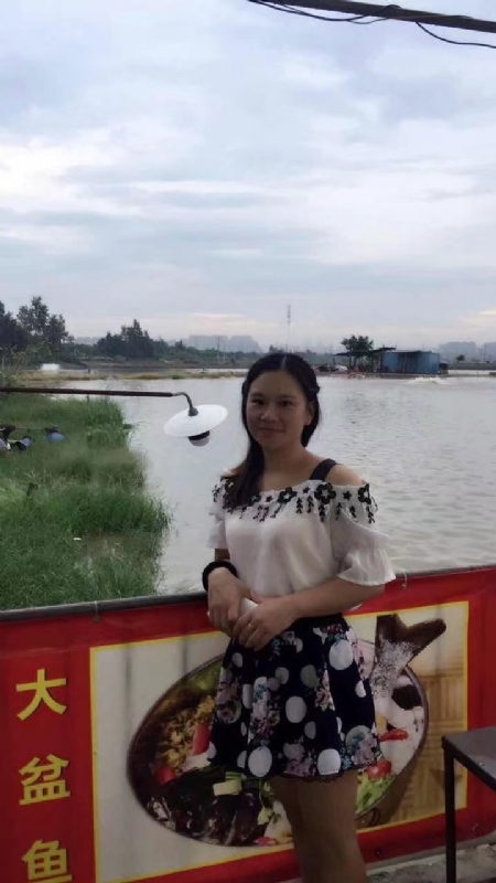 莹莹的第一张照片--西安相亲服务中心