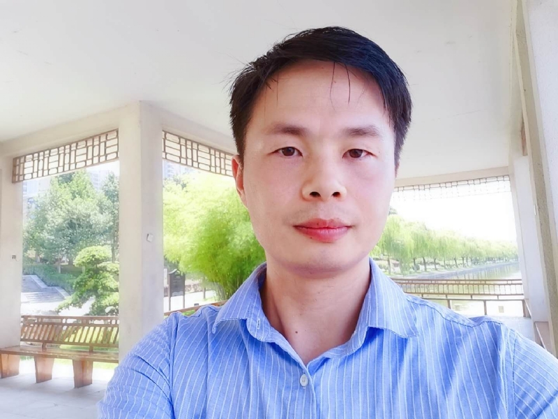 小艾同学的第一张照片--西安相亲服务中心