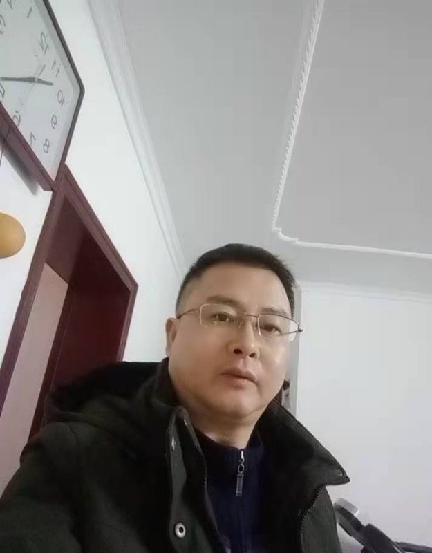 想牵你的手的第一张照片--西安相亲服务中心