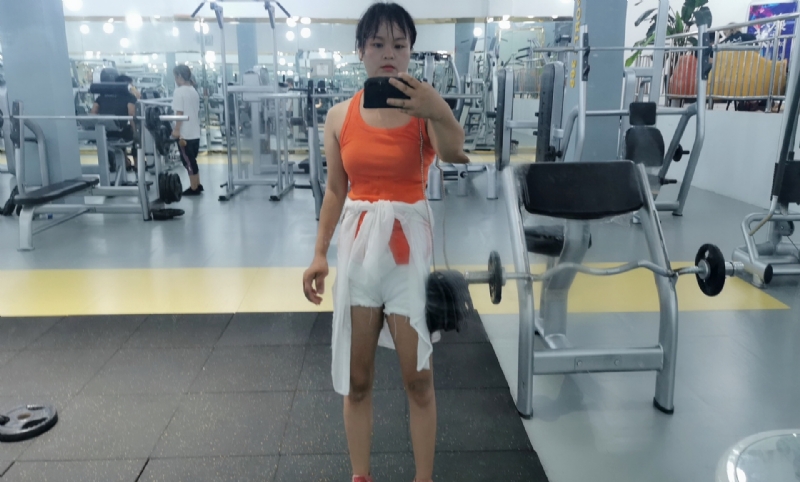 爱你的妞的第一张照片--西安相亲服务中心