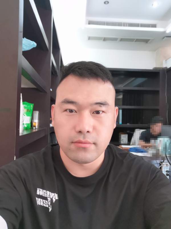 香菇稻草人的第一张照片--西安相亲服务中心