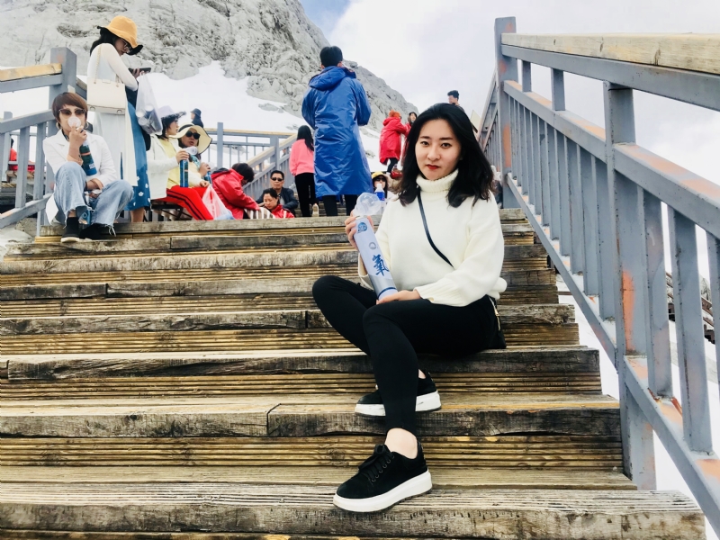 依雪的第四张照片--西安相亲服务中心