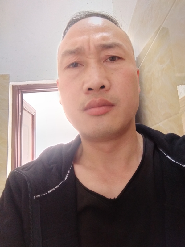 猴哥的第一张照片--西安相亲服务中心