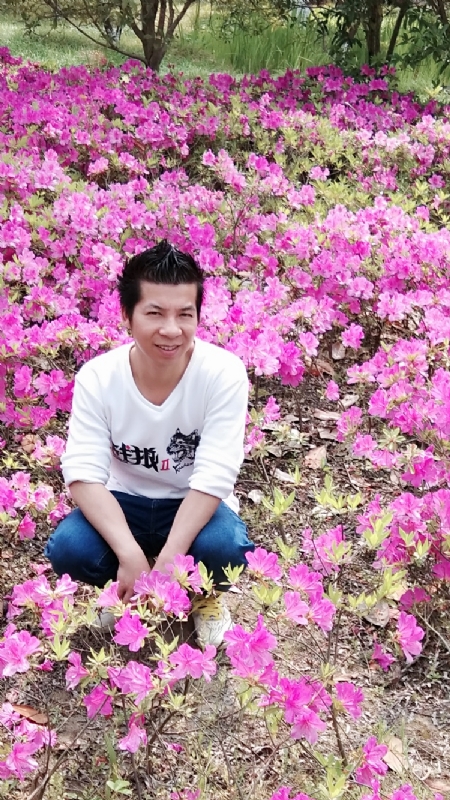 云淡风轻的第一张照片--西安相亲服务中心