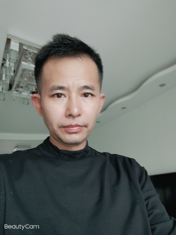 相伴今生的第一张照片--西安相亲服务中心