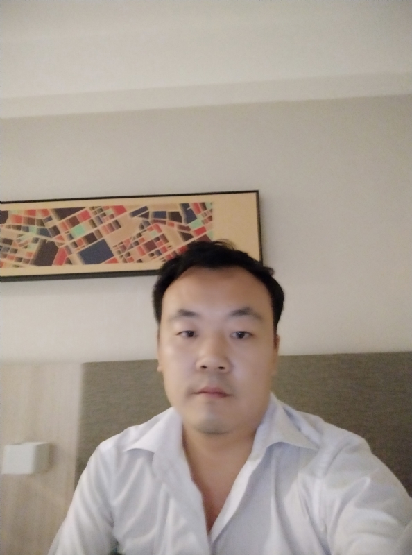 落叶寂寞的第一张照片--西安相亲服务中心