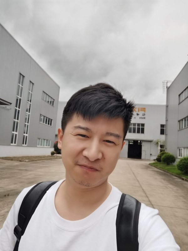 二叔的第二张照片--西安相亲服务中心