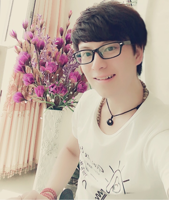 半°的第三张照片--西安相亲服务中心