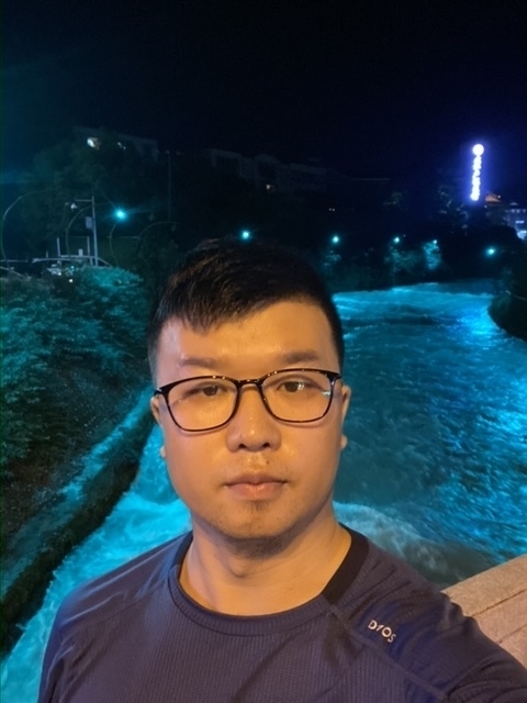 你在哪里的第一张照片--西安相亲服务中心