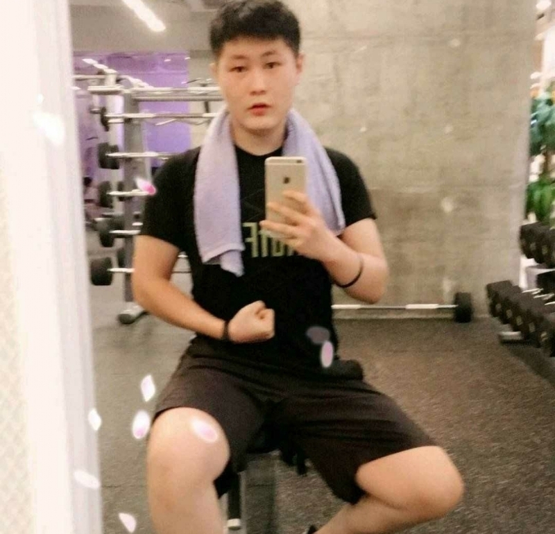 晚婚的第一张照片--西安相亲服务中心