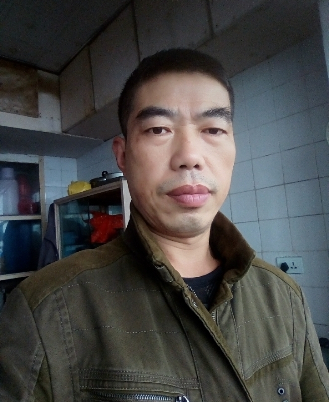 单身的人的第一张照片--西安相亲服务中心