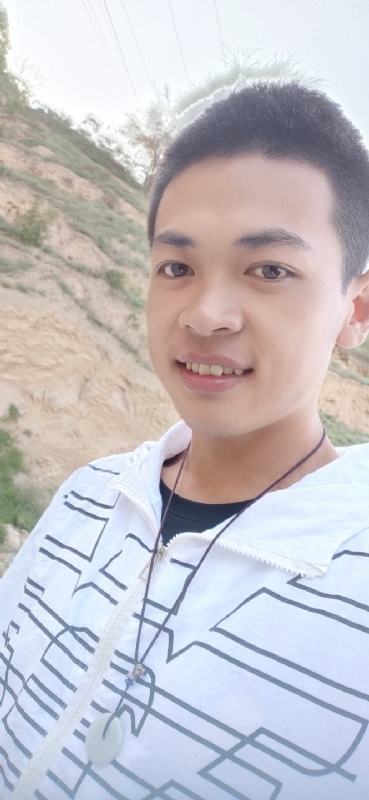 小辉的第一张照片--西安相亲服务中心