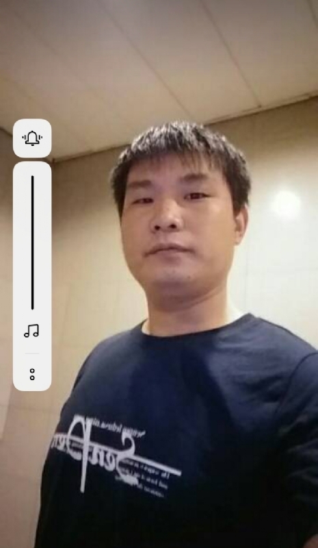 等着幸福来敲门的第一张照片--西安相亲服务中心