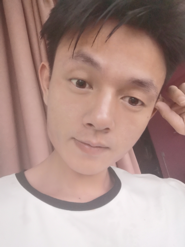 一一得一的第一张照片--西安相亲服务中心