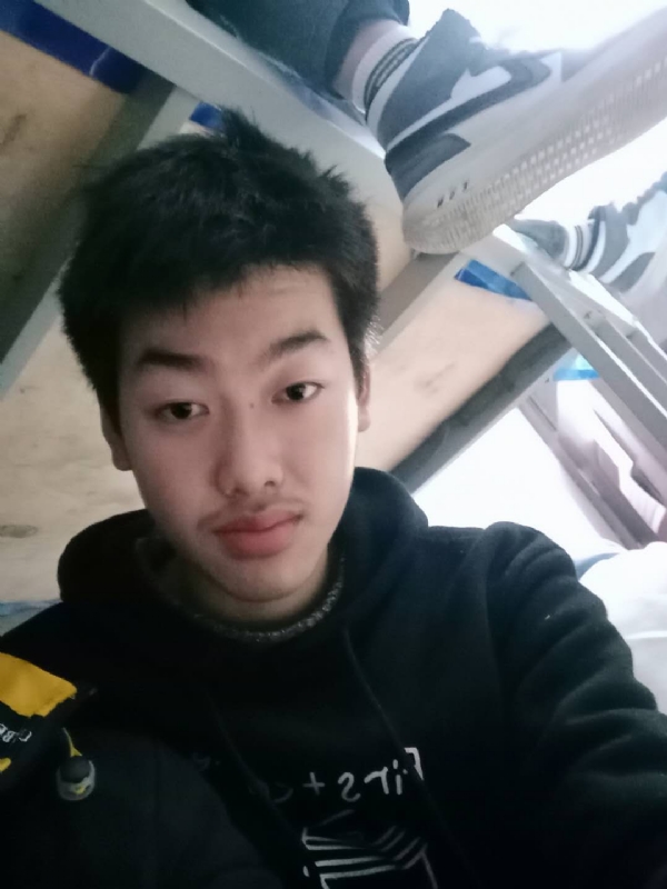 缺媳妇的第一张照片--西安相亲服务中心