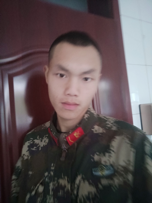 洛洛的第一张照片--西安相亲服务中心