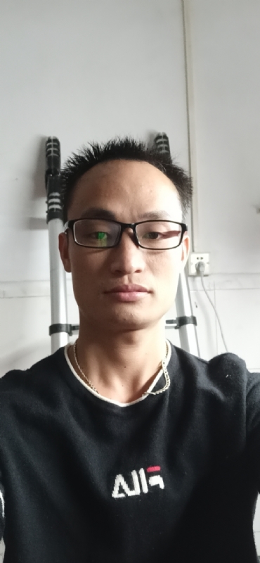 蔡先生的第一张照片--西安相亲服务中心