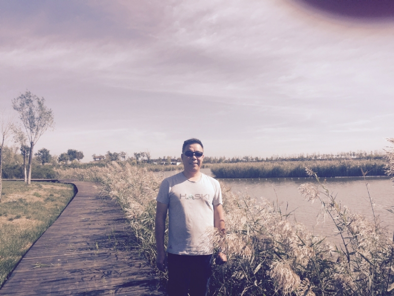 卓哥的第一张照片--西安相亲服务中心