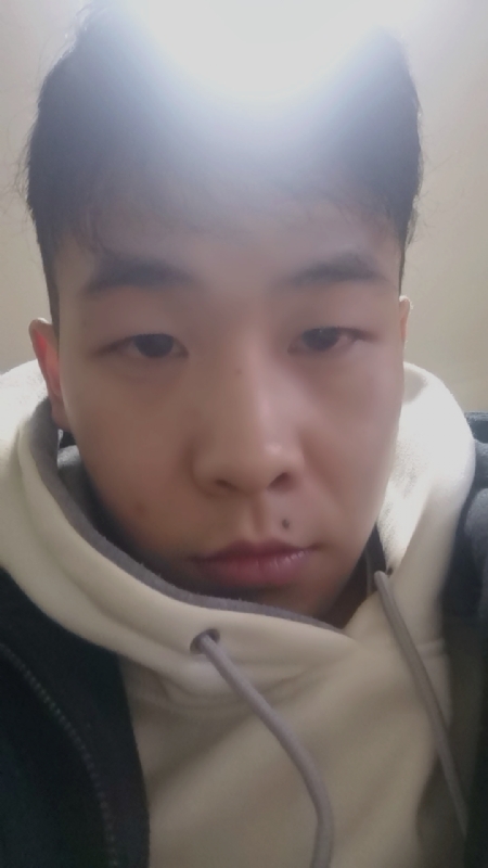 辉会灰的第一张照片--西安相亲服务中心