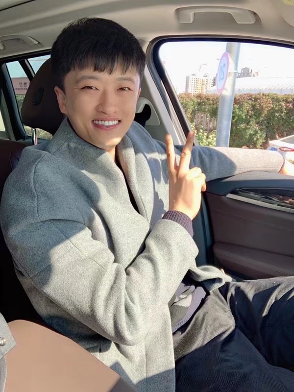 炫甫的第一张照片--西安相亲服务中心