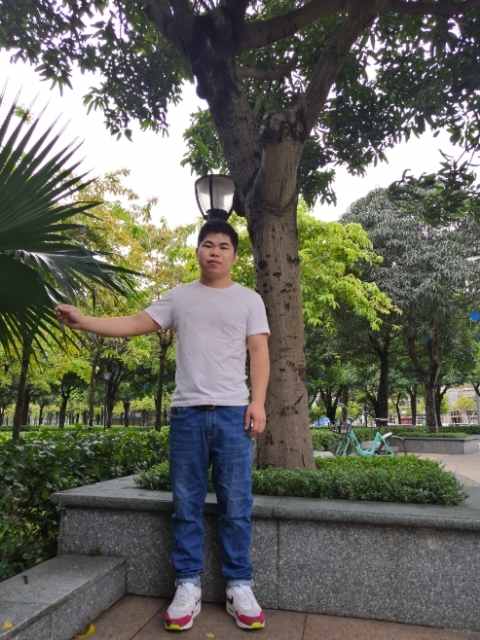 小欧的第一张照片--西安相亲服务中心