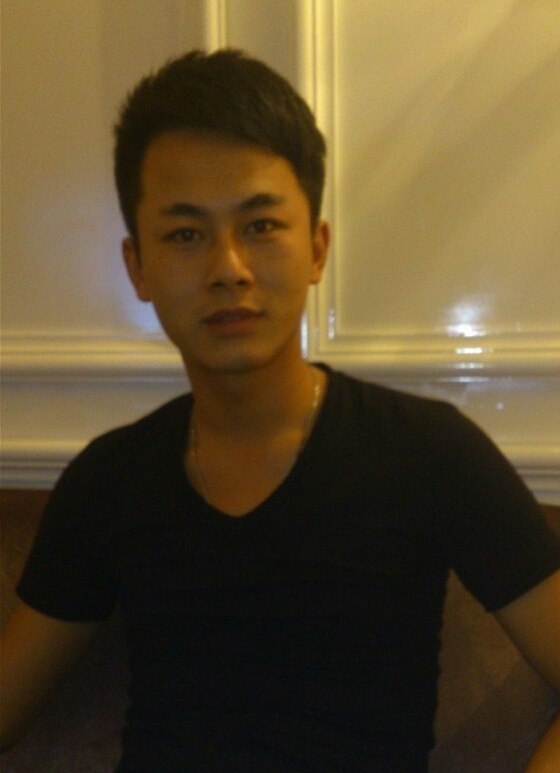 真情的流露的第一张照片--西安相亲服务中心