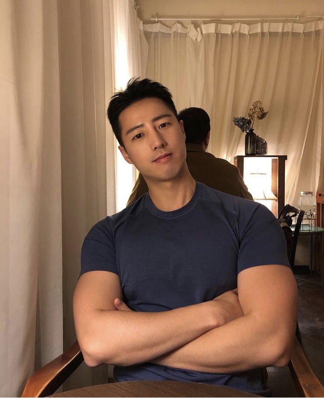 宇星的第一张照片--西安相亲服务中心