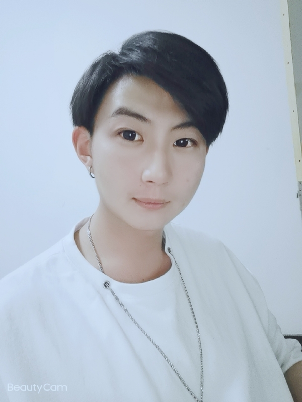 漠然的第二张照片--西安相亲服务中心