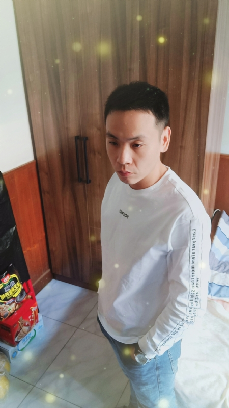 没有蜡笔的小航的第三张照片--西安相亲服务中心