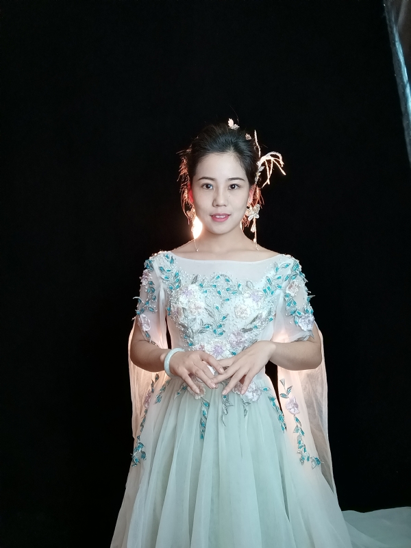 橙子的第二张照片--西安相亲服务中心