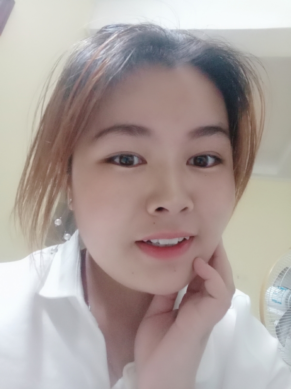 珍妮的第二张照片--西安相亲服务中心