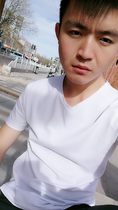 未来可期的我的第一张照片--西安相亲服务中心