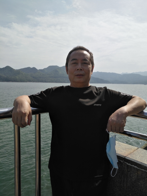 重振雄风的第四张照片--西安相亲服务中心