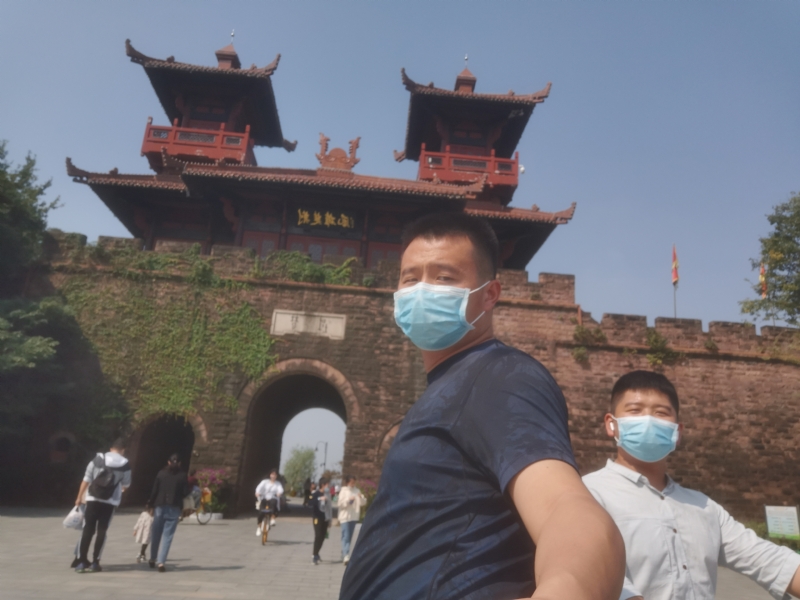 聆听的第一张照片--西安相亲服务中心