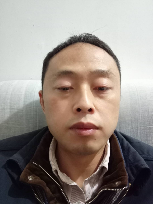 阳光的第一张照片--西安相亲服务中心