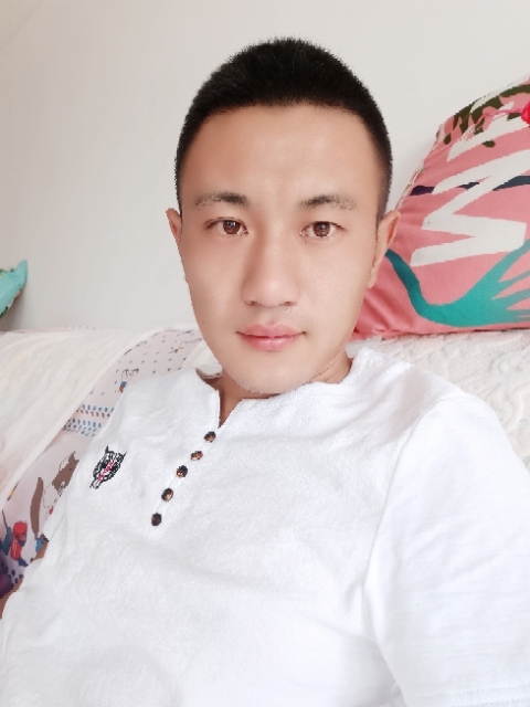 海阔天空的第一张照片--西安相亲服务中心