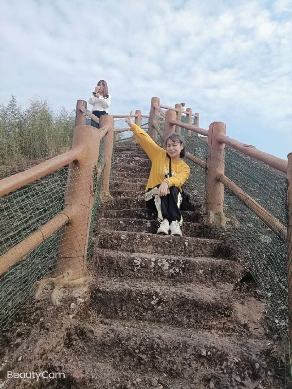 珠珠的第一张照片--西安相亲服务中心