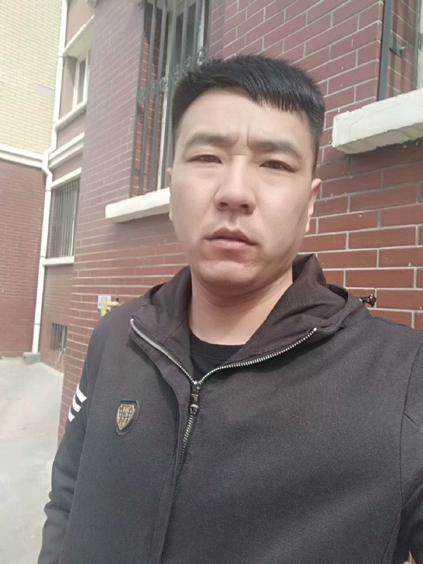 谁伴我闯荡的第一张照片--西安相亲服务中心