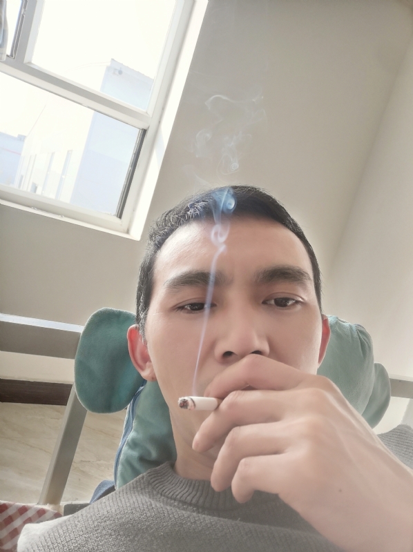 殇情的第一张照片--西安相亲服务中心